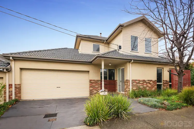 22 Axelton Street, Cheltenham VIC 3192