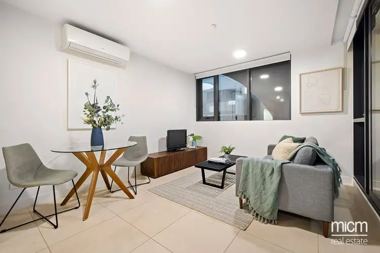 113/12 Queens Road, Melbourne VIC 3004