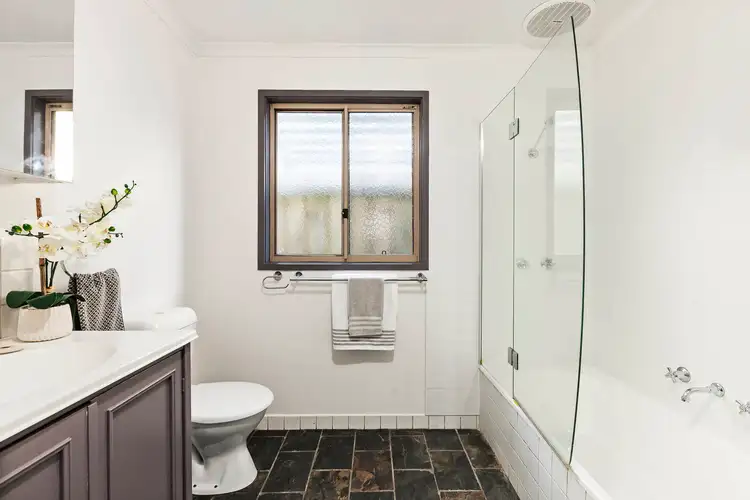 Sixth view of Homely villa listing, 2/22 Austin Street, Hughesdale VIC 3166