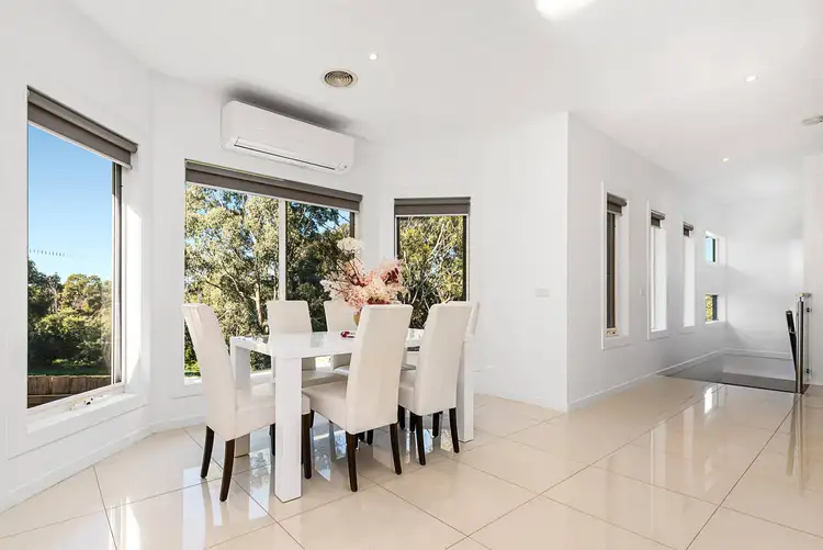 Fifth view of Homely townhouse listing, 2/7 Lesay Court, Mount Waverley VIC 3149