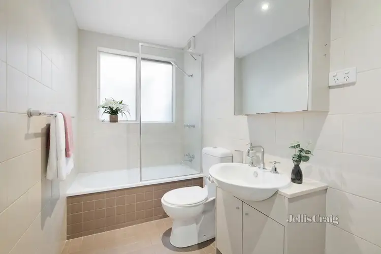 Fifth view of Homely unit listing, 2/14 Liddiard Street, Hawthorn VIC 3122