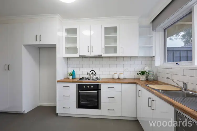 Fifth view of Homely apartment listing, 2/20 Royal Avenue, Glen Huntly VIC 3163