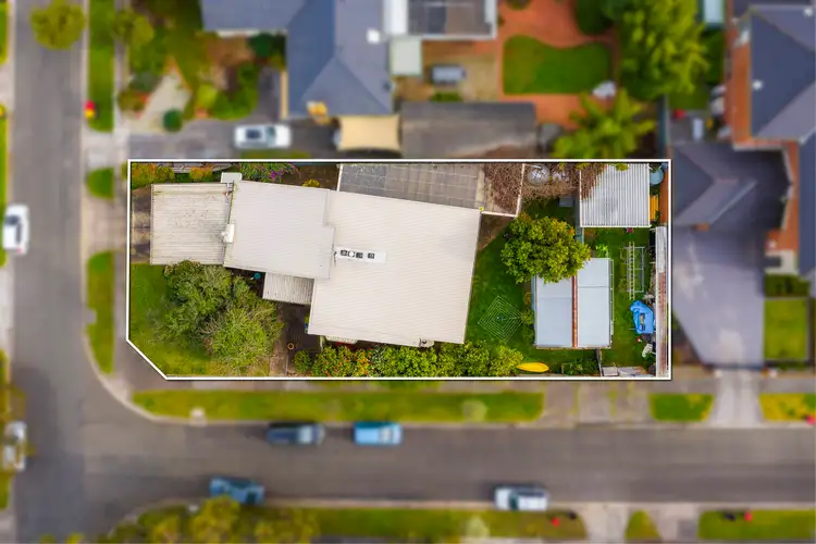 Main view of Homely house listing, 39 Irving Street, Mount Waverley VIC 3149