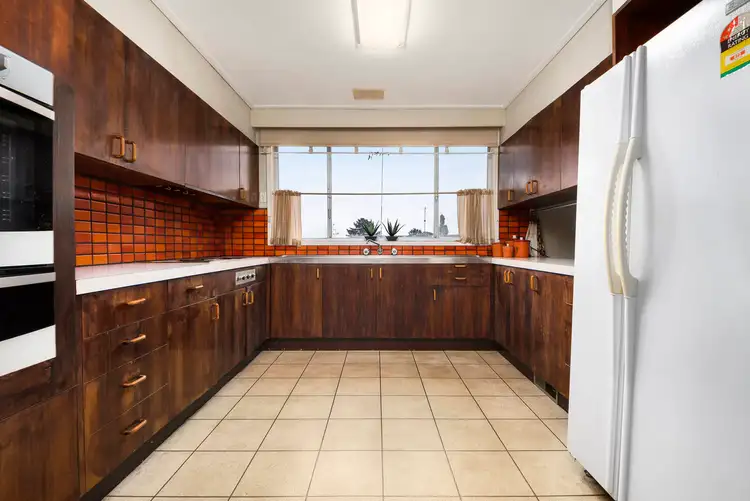 Fifth view of Homely house listing, 1 Benalong Court, Doncaster VIC 3108