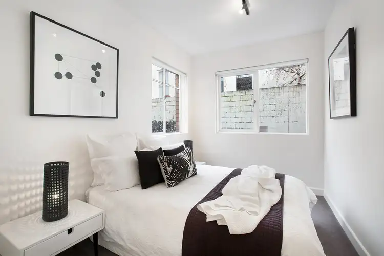 Fifth view of Homely apartment listing, 2/74 Mathoura Road, Toorak VIC 3142