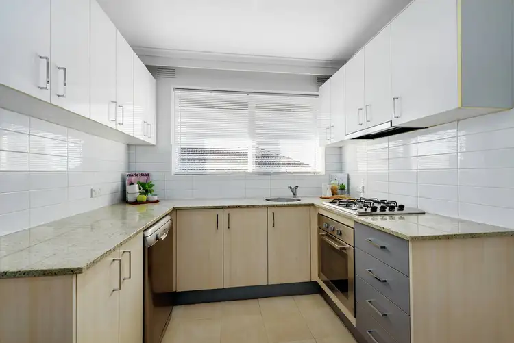 Fourth view of Homely apartment listing, 5/174 Murrumbeena Road, Murrumbeena VIC 3163