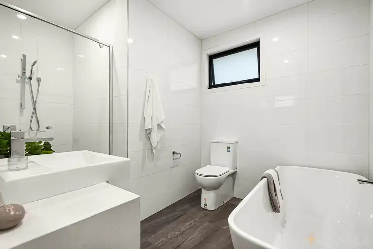 Fifth view of Homely townhouse listing, 1/4 Lilac Street, Bentleigh East VIC 3165