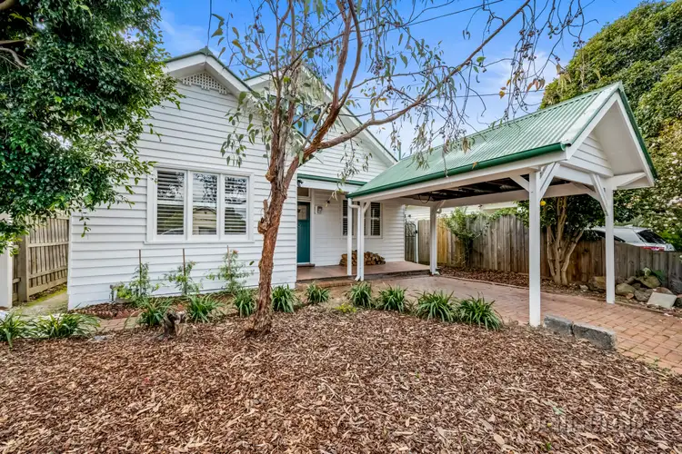 12 Darling Street