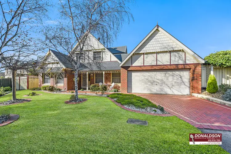 8 Terrace Gardens, Narre Warren South VIC 3805