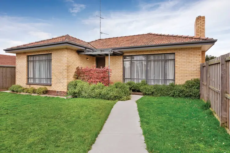 Main view of Homely house listing, 32 Learmonth Street, Alfredton VIC 3350