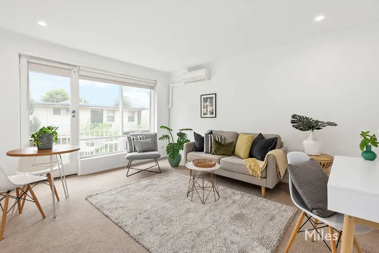 Main view of Homely apartment listing, 10/86 Marshall Street, Ivanhoe VIC 3079