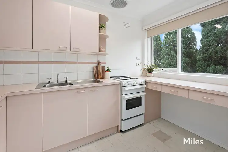 Second view of Homely apartment listing, 10/86 Marshall Street, Ivanhoe VIC 3079