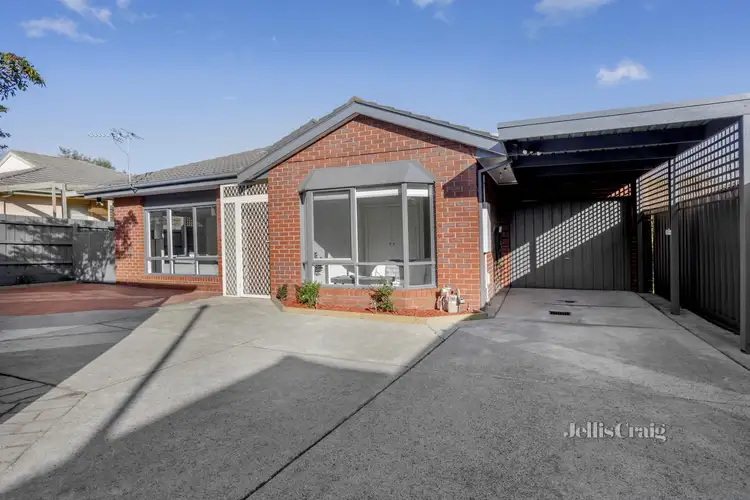 2/24 Fromer Street, Bentleigh VIC 3204
