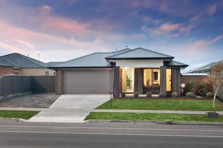 70 Ascot Gardens Drive, Delacombe VIC 3356