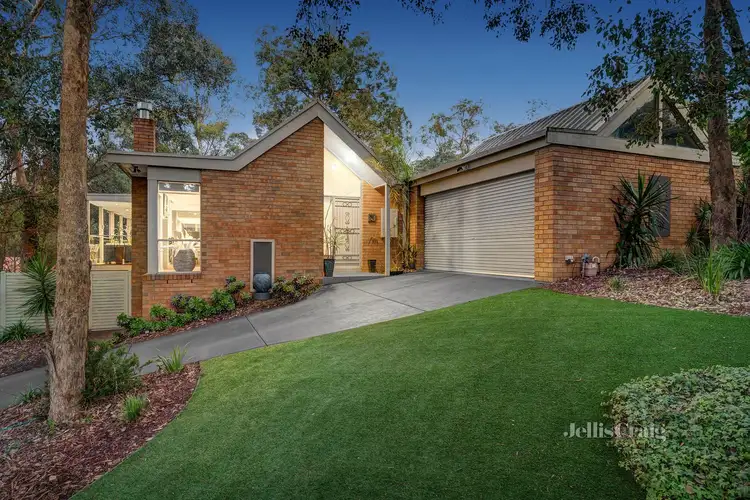 11 Gum Hill Court, Eltham VIC 3095