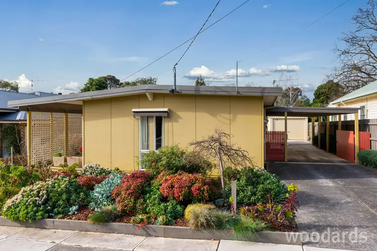 17 Banksia Street, Blackburn VIC 3130