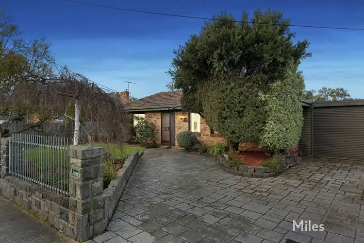 12 Marie Avenue, Heidelberg Heights VIC 3081