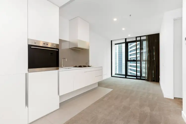1706/105 Clarendon Street, Southbank VIC 3006