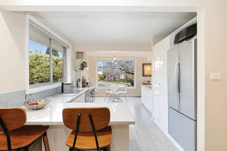 Fifth view of Homely house listing, 2 Robert Drive, Ballarat North VIC 3350