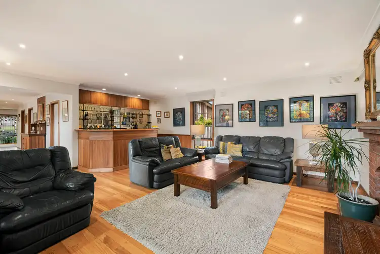 Sixth view of Homely house listing, 5 Baxter Court, Mount Waverley VIC 3149