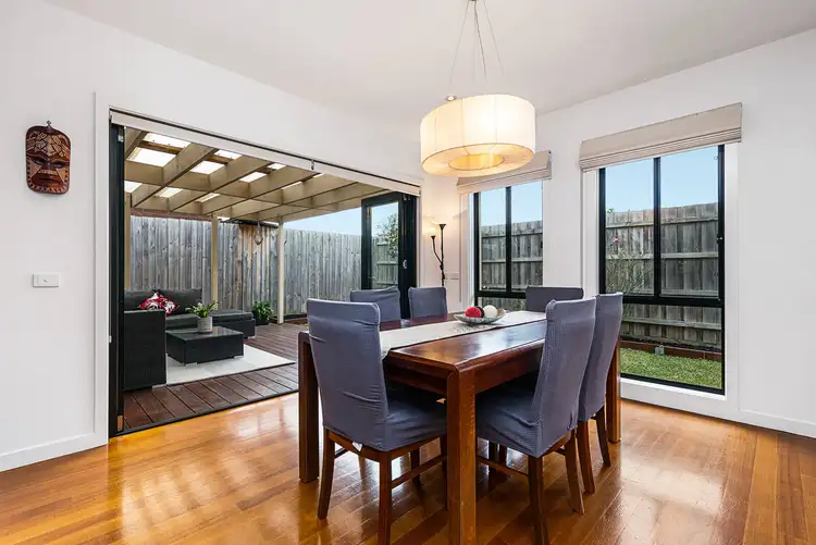 Fifth view of Homely townhouse listing, 2/28 Leumear Street, Oakleigh East VIC 3166
