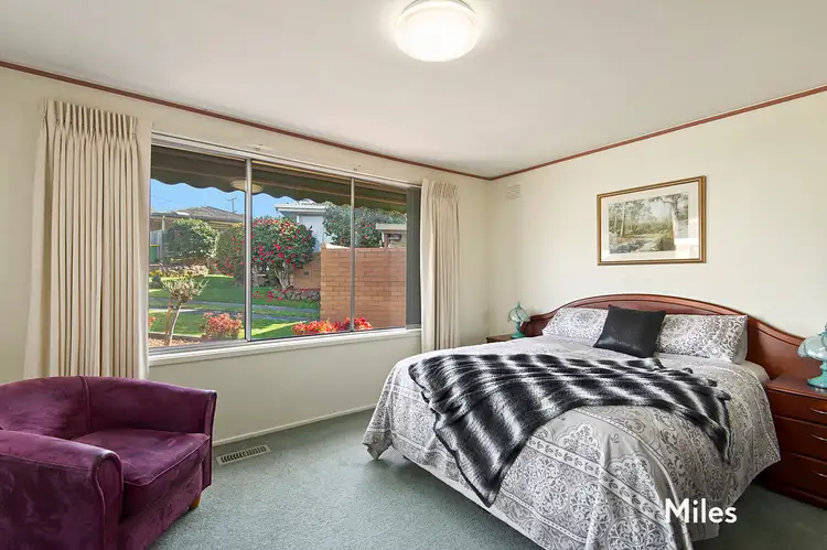 Sixth view of Homely house listing, 7 Janet Court, Yallambie VIC 3085