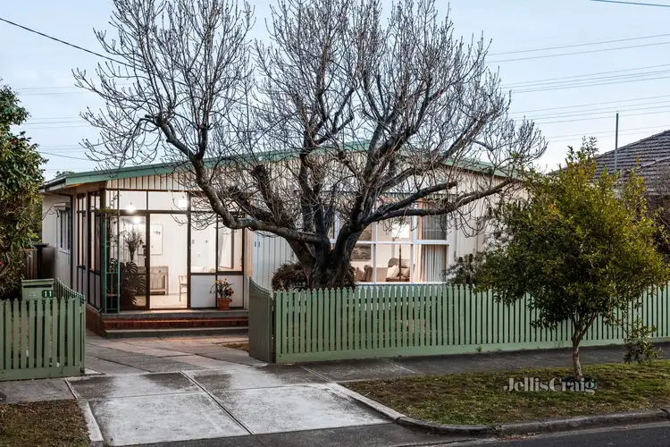 11 Papua Street, Watsonia VIC 3087