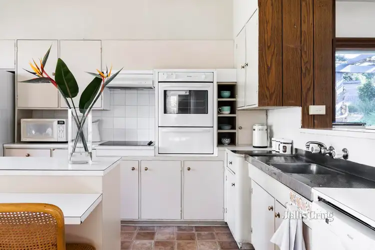 Second view of Homely house listing, 7 Mervyn Crescent, Ivanhoe VIC 3079