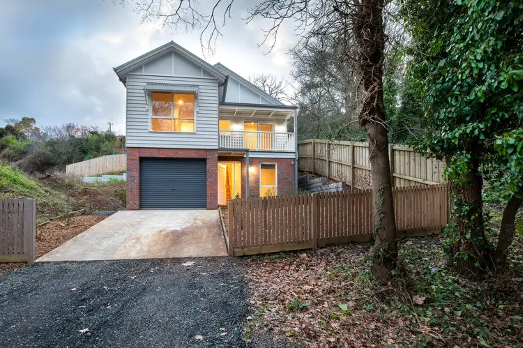 Main view of Homely unit listing, 1/10 Hickman Street, Ballarat Central VIC 3350