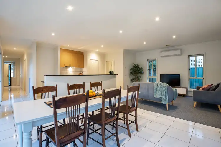 Third view of Homely house listing, 5 St Robbins Avenue, Lake Gardens VIC 3355