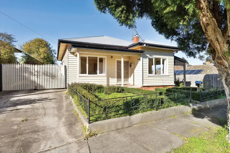 2A Trevor Street, Ballarat East VIC 3350