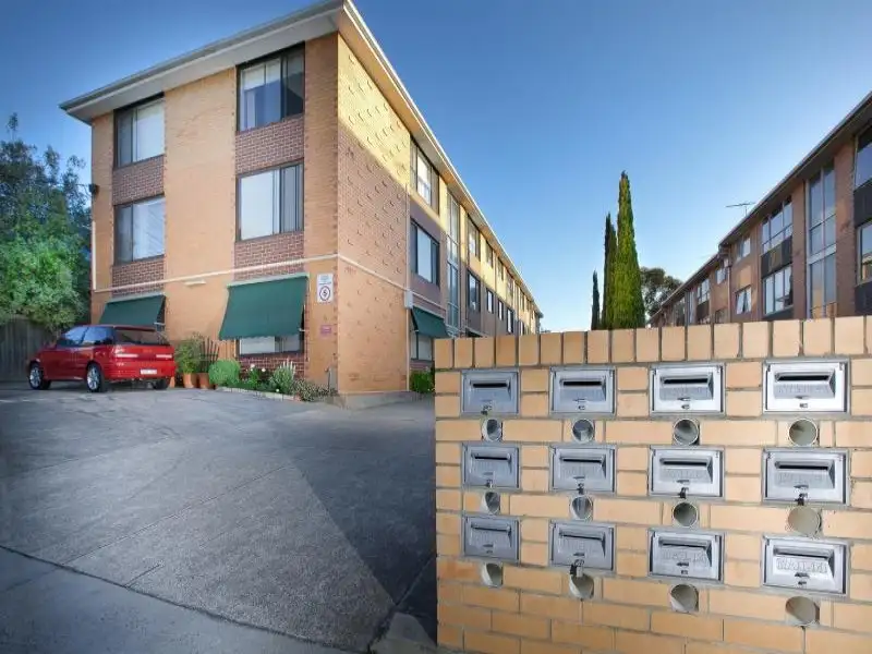 Main view of Homely apartment listing, 3/6 McCracken Avenue, Northcote VIC 3070