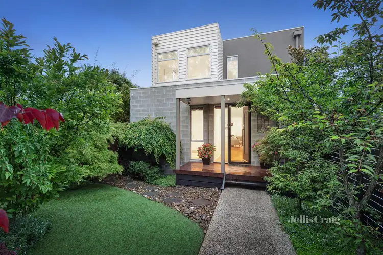 1/22 Grand Boulevard, Montmorency VIC 3094