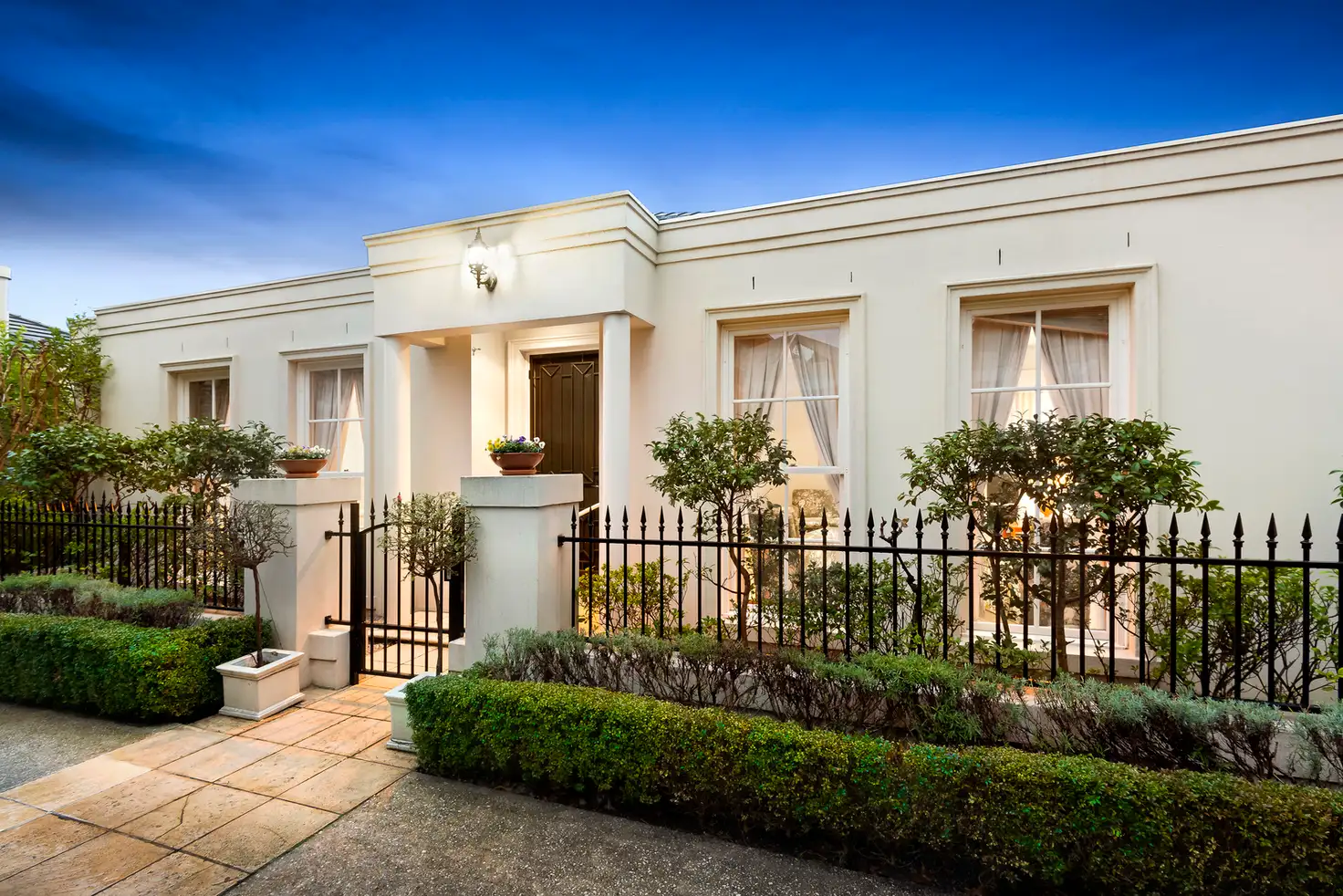 Main view of Homely townhouse listing, 2 Gatehouse Place, Brighton VIC 3186