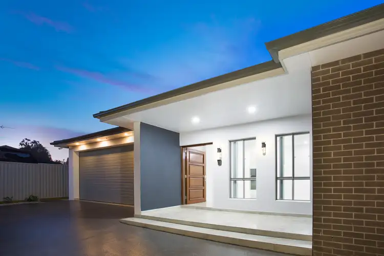 28C Clarendon Road, Peakhurst NSW 2210
