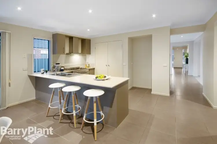 Second view of Homely house listing, 10 Zelkova Court, Tarneit VIC 3029