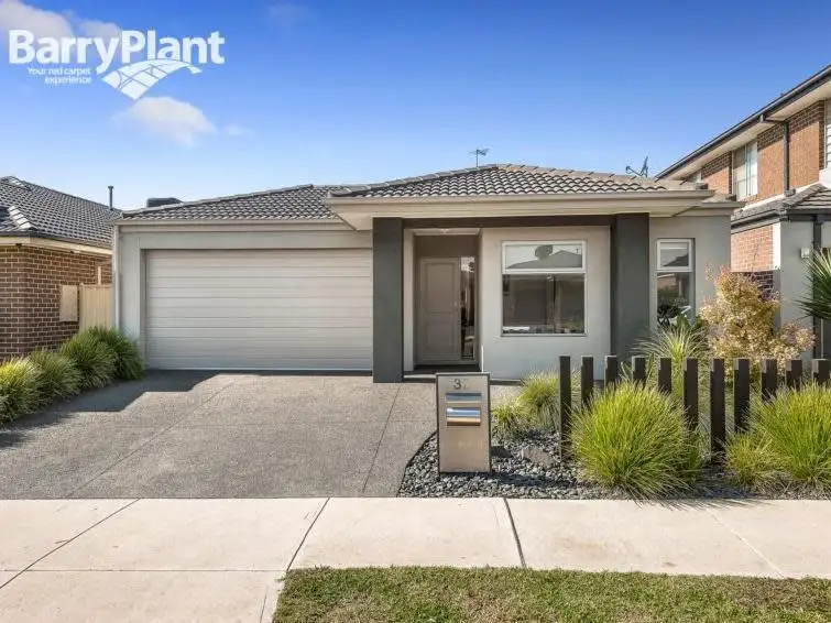 Main view of Homely house listing, 32 Sunridge Drive, Mernda VIC 3754