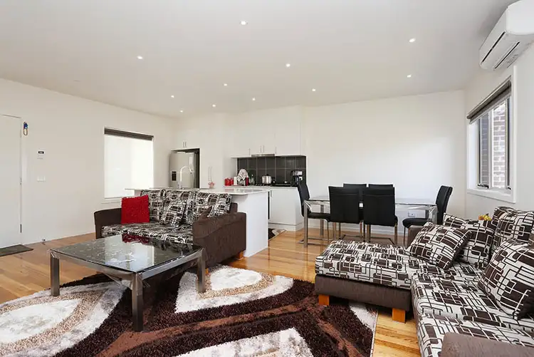 Third view of Homely townhouse listing, 2/165 View Street, Glenroy VIC 3046