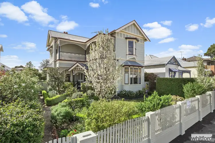 15 Pescott Street, Newtown VIC 3220