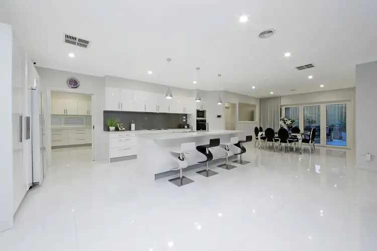 Fifth view of Homely house listing, 103 Berrabri Drive, Scoresby VIC 3179