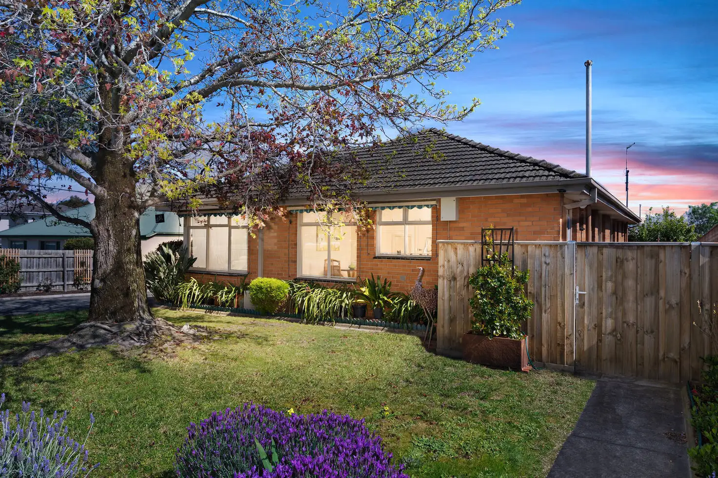 Main view of Homely unit listing, 1/430 Warrigal Road, Ashburton VIC 3147