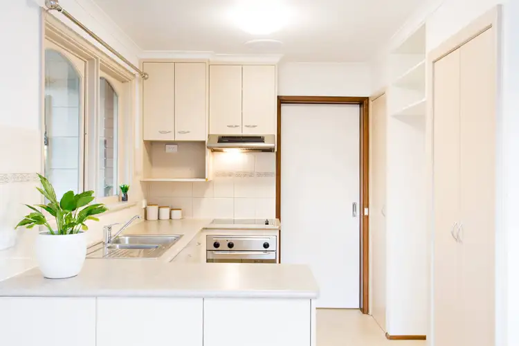 Fifth view of Homely house listing, 24 Windsor Avenue, Alfredton VIC 3350