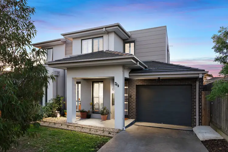 3/9 Batesford Road, Chadstone VIC 3148