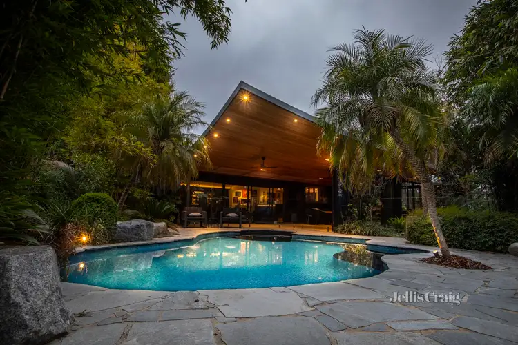 22 Brenda Road, Research VIC 3095