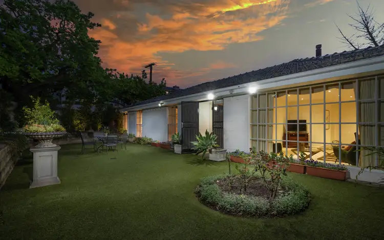 15A Grange Road, Toorak VIC 3142