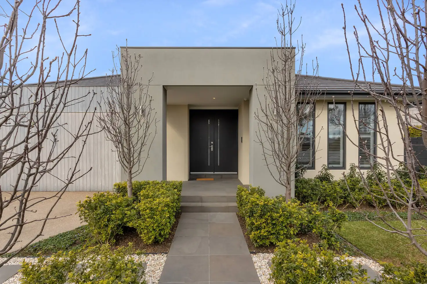 Main view of Homely house listing, 33 Roborough Avenue, Mount Eliza VIC 3930