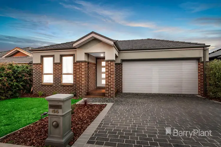 44 Pinnacle Views, Doreen VIC 3754