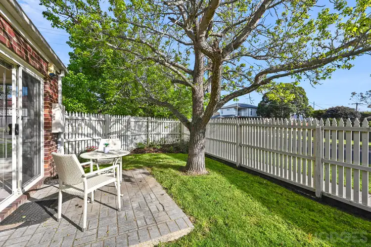 Fifth view of Homely unit listing, 15 Drysdale Avenue, Hamlyn Heights VIC 3215