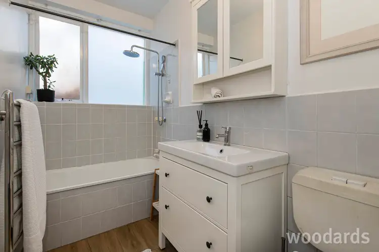 Sixth view of Homely apartment listing, 3/8 Lambert Road, Toorak VIC 3142