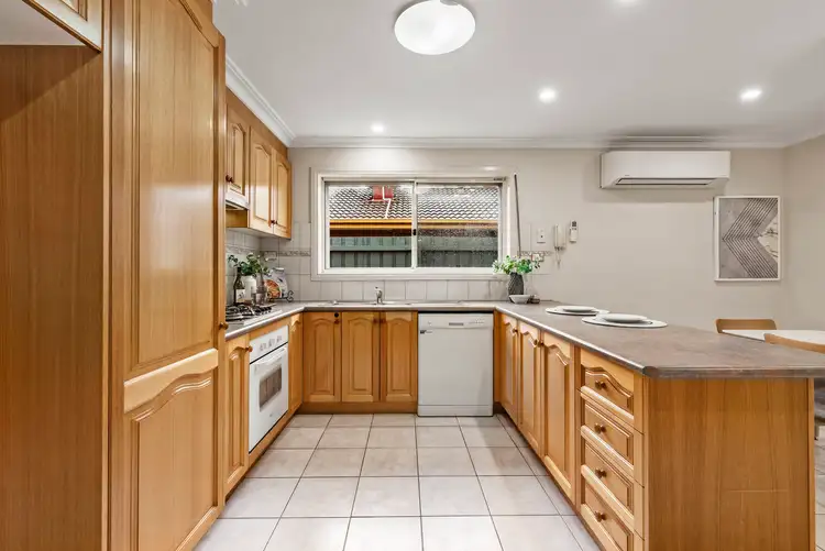 Third view of Homely unit listing, 2/30 Albert Street, Mount Waverley VIC 3149